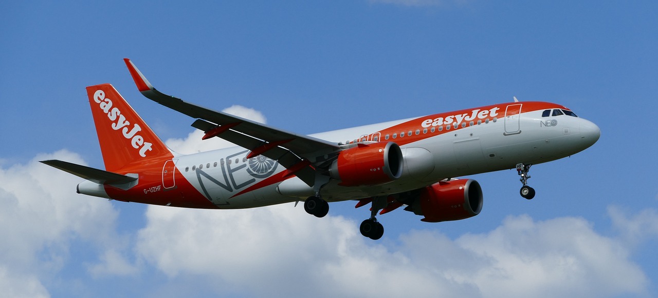 瑞安航空(Ryanair)、捷航(Jet2)、易捷航空(easyJet)、途易航空(Tui)和英国航空(British Airways)航班的酒精规定是什么？